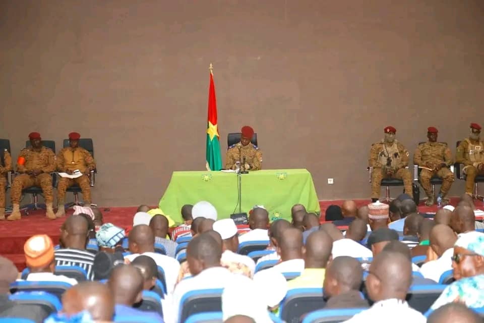 Burkina : Le capitaine Traoré à Bobo-Dioulasso