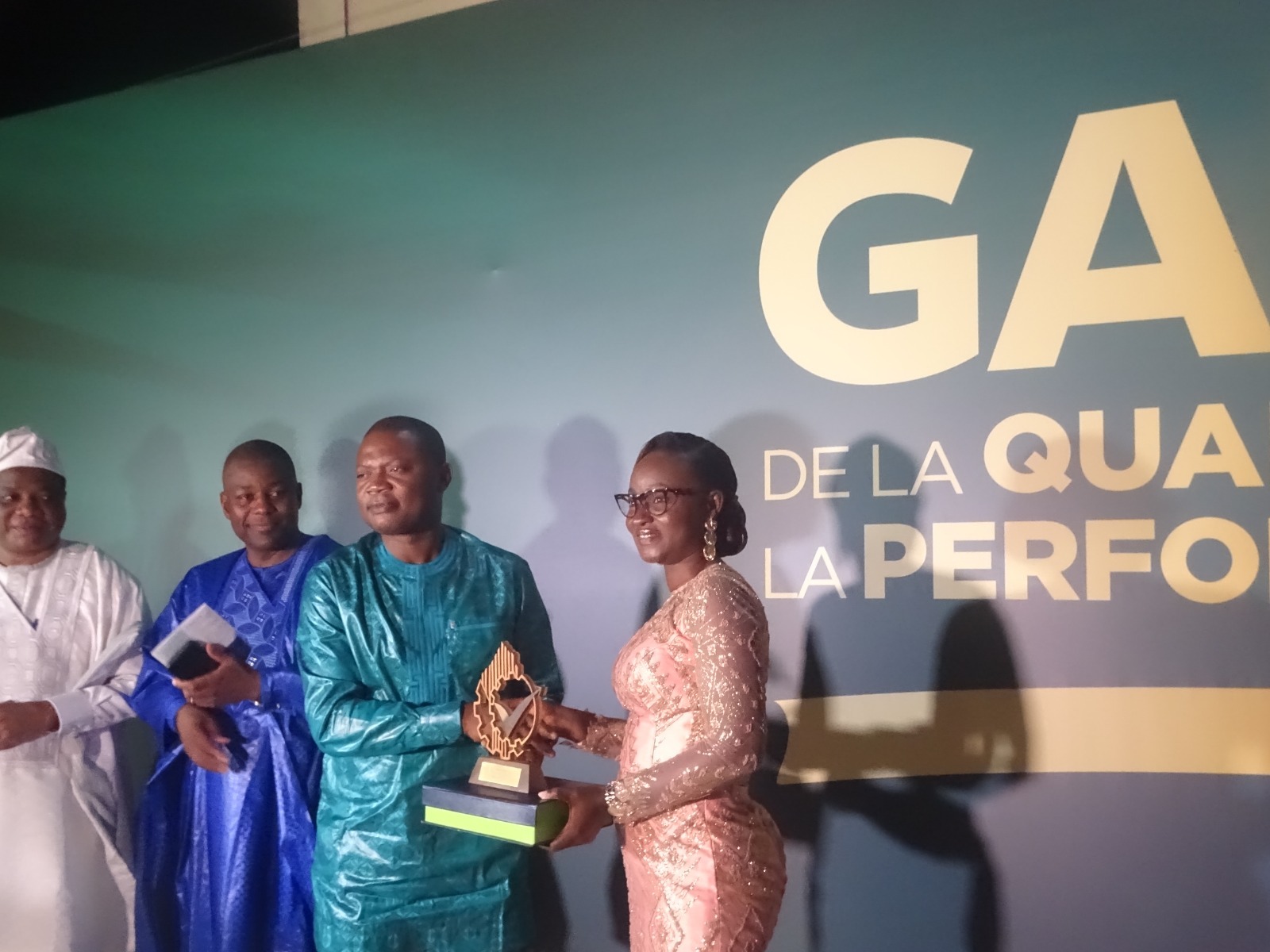 La CCI Bénin Honore l’Excellence des Entreprises Béninoises lors de la 1ère Édition du Prix de la Qualité et de la Performance