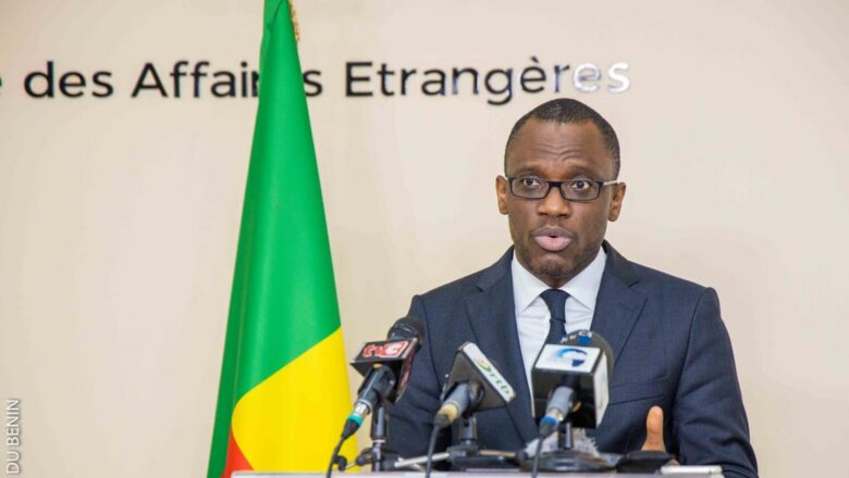 Le ministre BAKARI affirme que la levée des sanctions contre les pays de l'AES et la Guinée est la matérialisation des souhaits du président Talon.