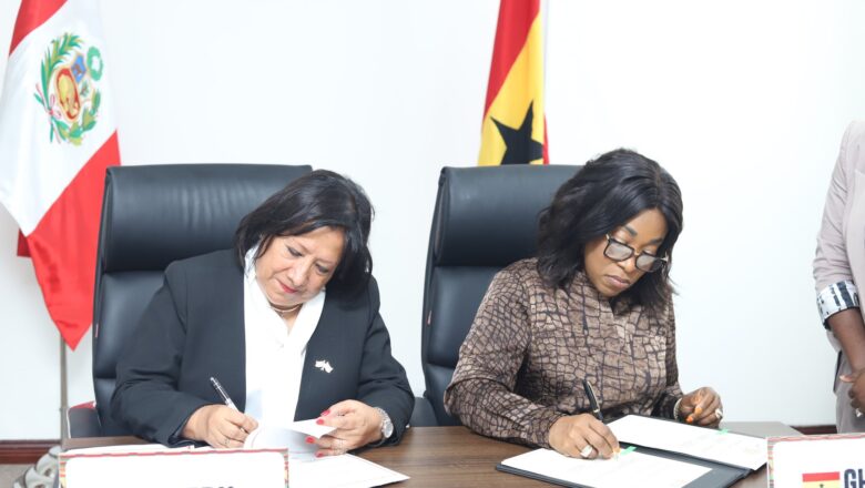 L’ambassadrice du Pérou, SE Liliana Gomez de Weston, et la Ministre des Affaires étrangères du Ghana, ont signé un protocole d’accord (MoU).