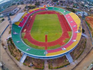 Le Bénin déplace ses matchs éliminatoires de la Coupe du Monde 2026 à Abidjan suite aux normes non conformes du stade local.