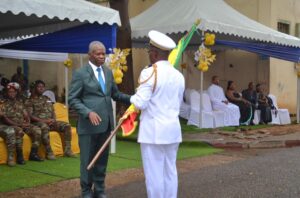 Nouveau chef d'État-major de la Marine nationale béninoise : le capitaine de vaisseau Dossa HOUNKPATIN prend les rênes.