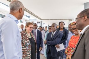 Visite du Ministre canadien du Développement International au Bénin : Renforcement de la Coopération dans le Secteur de la Santé