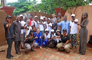 La députée luxembourgeoise Alexandra SCHOOS a participé aujourd'hui à une rencontre remarquable avec les jeunes participants du projet YES