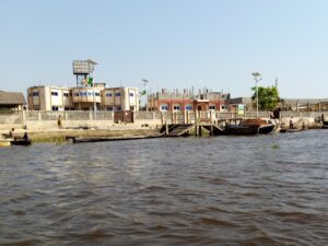 Une tragédie a frappé Sô-Ava le dimanche lorsque des vents violents ont provoqué le chavirement d’une barque sur le lac Nokoué