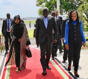 Moussa Faki Mahamat, Président de la Commission de l’Union africaine, est à Nairobi pour l’ouverture de l’Assemblée annuelle de l’AfDB