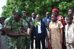 L'ONU Bénin et le gouvernement béninois s'unissent pour sensibiliser à la lutte contre la sécheresse, la désertification et la dégradation 