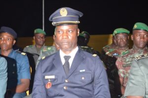 Une nouvelle promotion d'officiers sorte de l'ENO de Toffo, prête à servir son pays après une formation rigoureuse et un engagement sans faille.Une nouvelle promotion d'officiers sorte de l'ENO de Toffo, prête à servir son pays après une formation rigoureuse et un engagement sans faille.