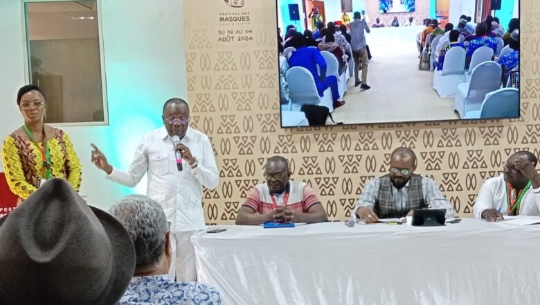 Des racines africaines aux Amériques : le colloque de Porto-Novo explore les transformations du Vodun à travers le monde.