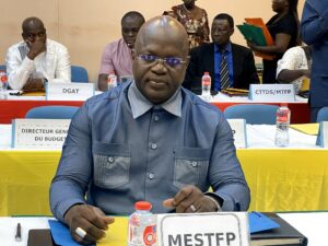 Le Ministre d'État Abdoulaye BIO TCHANE dirige une session  pour discuter des enjeux de la rentrée scolaire et universitaire 2024-2025, 