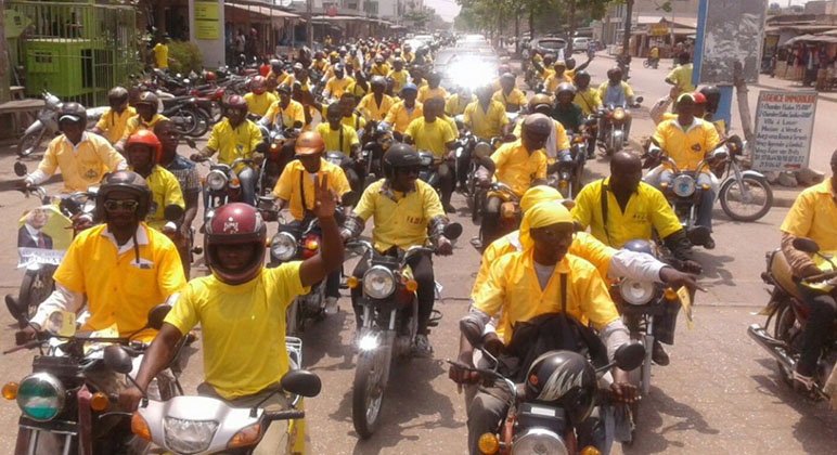 La mairie de Cotonou ne plaisante pas : les zémidjans en situation irrégulière seront sévèrement sanctionnés.