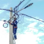 La SBEE annonce des coupures d'électricité le 22 octobre dans plusieurs villes du Bénin pour des travaux de maintenance.