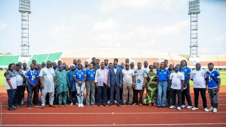 Fierté nationale : Flowers CNSS atteint la finale du championnat d'Afrique de handball et offre une médaille d'argent au Bénin.