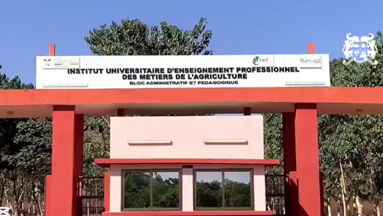 L'IUEP-MA de Djougou célèbre sa première promotion d'agripreneurs et ouvre de nouvelles perspectives pour l'agriculture béninoise.