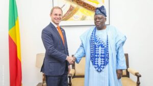 La visite de l'ambassadeur de l'UE au Bénin Louis Vlavonou marque un tournant dans les préparatifs de l'Assemblée parlementaire - Afrique 