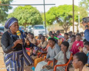 La Vice-Présidente et la Ministre des Affaires Sociales à la rencontre des lycéennes de Parakou pour les sensibiliser contre la sexualité