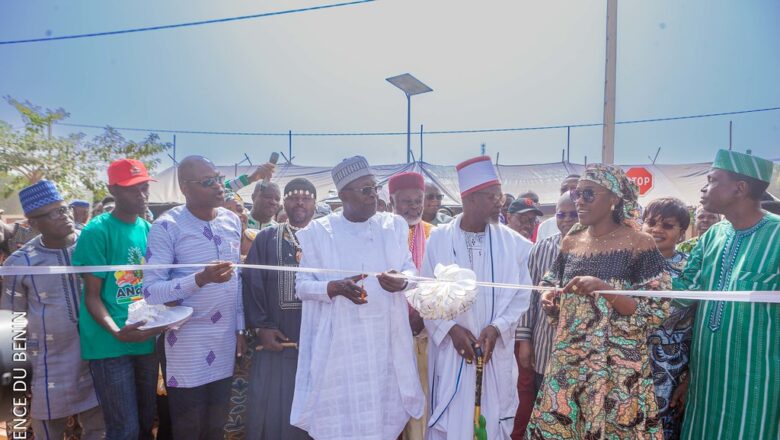 Natitingou inaugure son nouveau marché moderne, un espace économique dynamique et sécurisé pour les commerçants et les habitants.