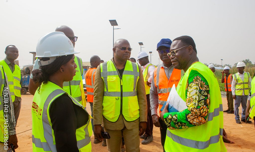 Cotonou fait un grand pas vers la résilience face aux inondations grâce à la réception des travaux du Programme d'Assainissement Pluvial.