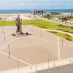 L'esplanade de l'Amazone à Cotonou ferme temporairement pour accueillir le festival "We Love Eya" et célébrer la culture béninoise.