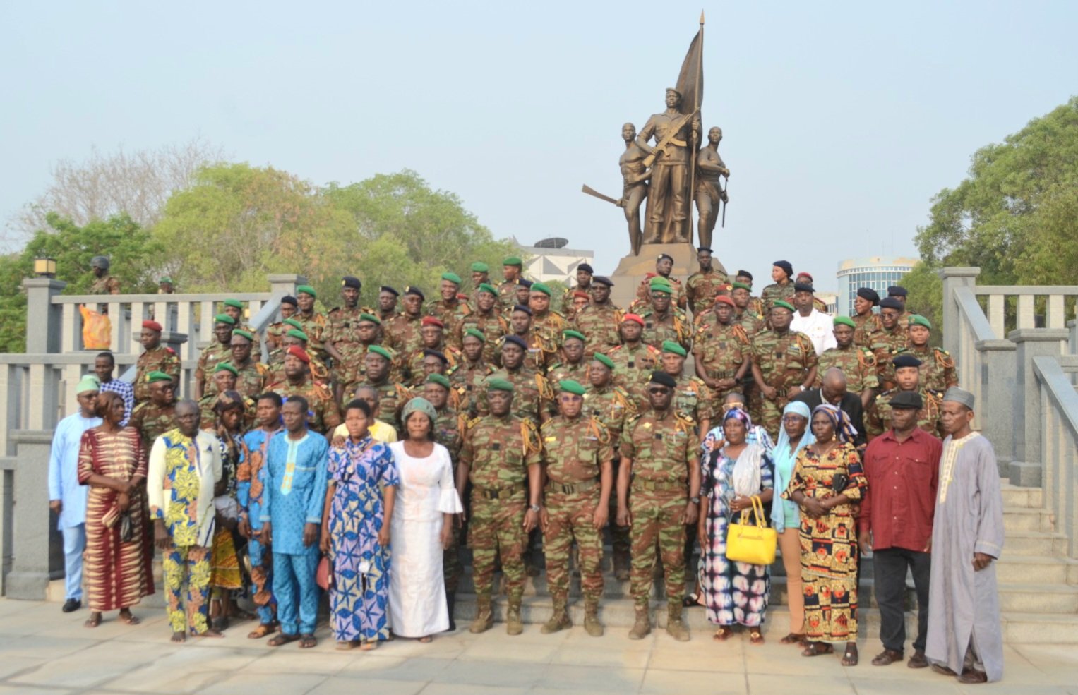 Le Bénin commémore le 16 janvier et appelle à l'unité nationale face à la menace terroriste, en hommage aux soldats tombés