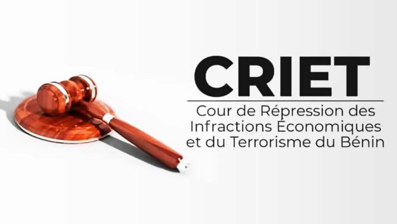 le procès d'Oswald Homeky et d'Olivier Boko devant la CRIET pour complot contre l'autorité de l'État, subornation et blanchiment de capitaux, révélant des manœuvres financières et politiques complexes au Bénin.