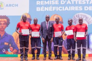 Dans le cadre du projet ARCH, 3 371 artisans du Bénin ont reçu des attestations de fin de formation à Cotonou, 