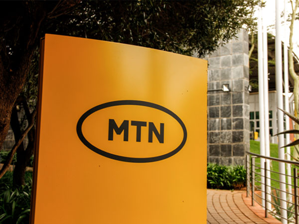 L'ARCEP-Bénin inflige une amende historique de 4,8 milliards de FCFA à MTN et Moov Africa pour n'avoir pas tenu leurs engagements