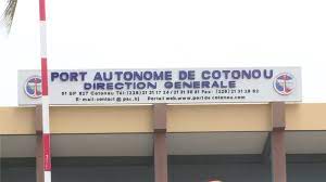 Le POPAC fait peau neuve : le Port Autonome de Cotonou annonce des travaux d'envergure pour améliorer les infrastructures et renforcer la sécurité.