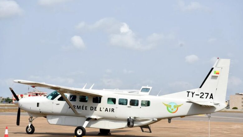 Le Bénin, avec le don d’un avion de surveillance de l’Union Européenne, renforce ses défenses dans l’opération Mirador face aux menaces