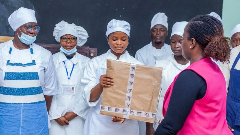 Cotonou lance le CQM 2025 : certification de plus de 35 000 artisans béninois, un examen pilier de la professionnalisation