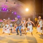 Le Festival International Non é Zan à Cotonou célèbre la fête des Mères avec quatre jours de festivités et d'hommages,