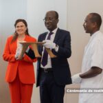 Le Kataklè, trône royal symbole du royaume du Danxomè, est officiellement restitué au Bénin par la Finlande après 133 ans d'exil,