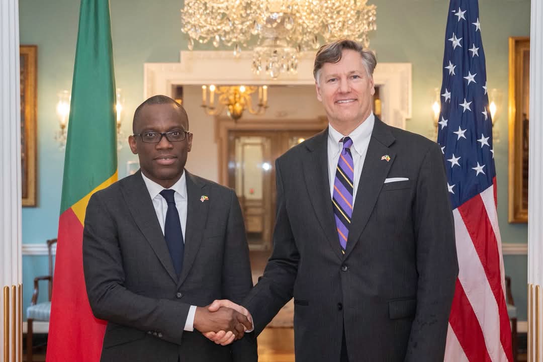 À Washington, le ministre béninois des Affaires étrangères renforce le partenariat stratégique avec les États-Unis pour booster l'économie