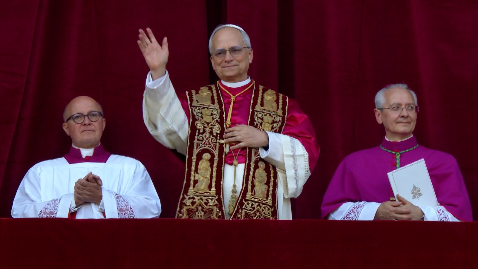 Élection historique au Vatican : l'Américain Robert Francis Prevost devient le pape Léon XIV, premier du genre, pour guider l'Église.