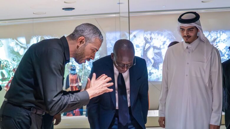 La visite du président Patrice Talon au Musée National du Qatar scelle un partenariat culturel historique, promettant des échanges fructueux