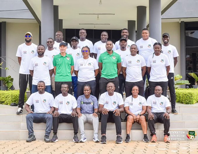 Le football béninois s'engage dans une transformation stratégique à Porto-Novo, un séminaire réunissant entraîneurs et conseillers techniques