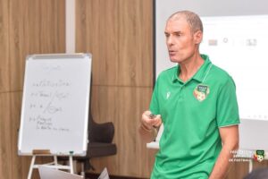 Le football béninois s'engage dans une transformation stratégique à Porto-Novo, un séminaire réunissant entraîneurs et conseillers techniques 