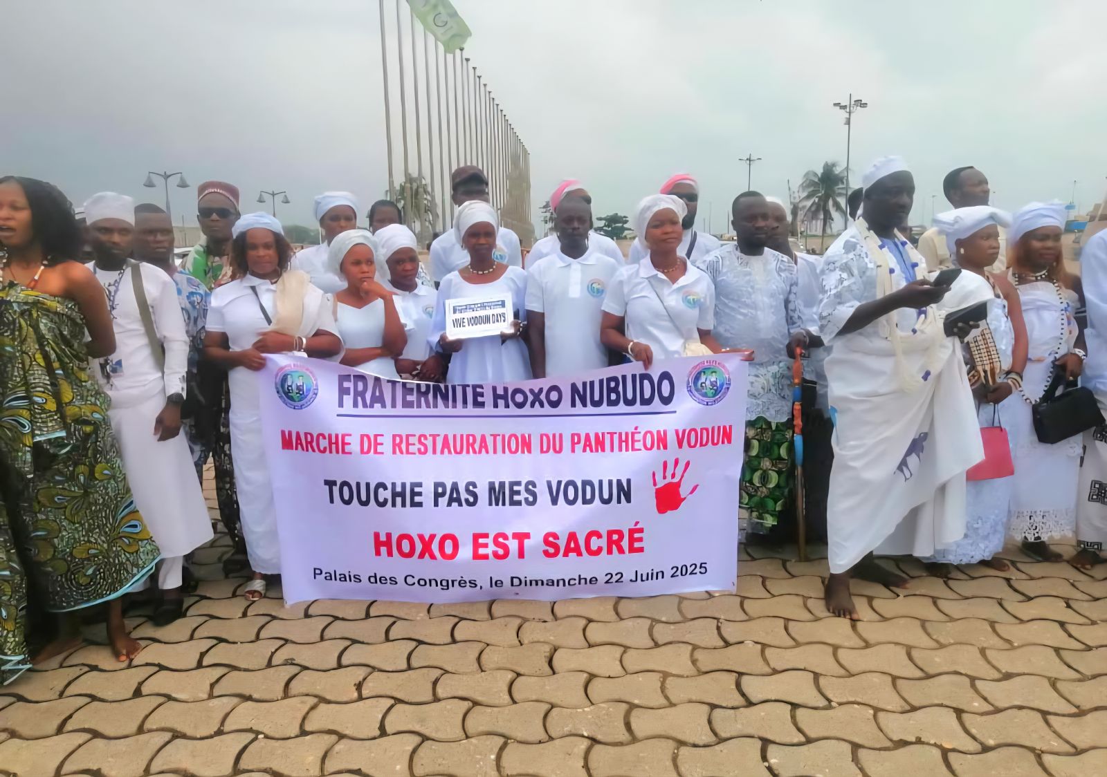 La communauté Vodun du Bénin lance un appel puissant à la paix et au respect mutuel face aux attaques, réaffirmant la noblesse de sa spiritualité et son rôle clé dans l'unité nationale.
