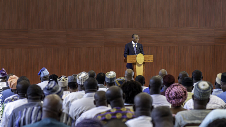 Le Président Talon réunit préfets et maires à Cotonou pour un séminaire clé, affirmant la décentralisation comme pilier de développement