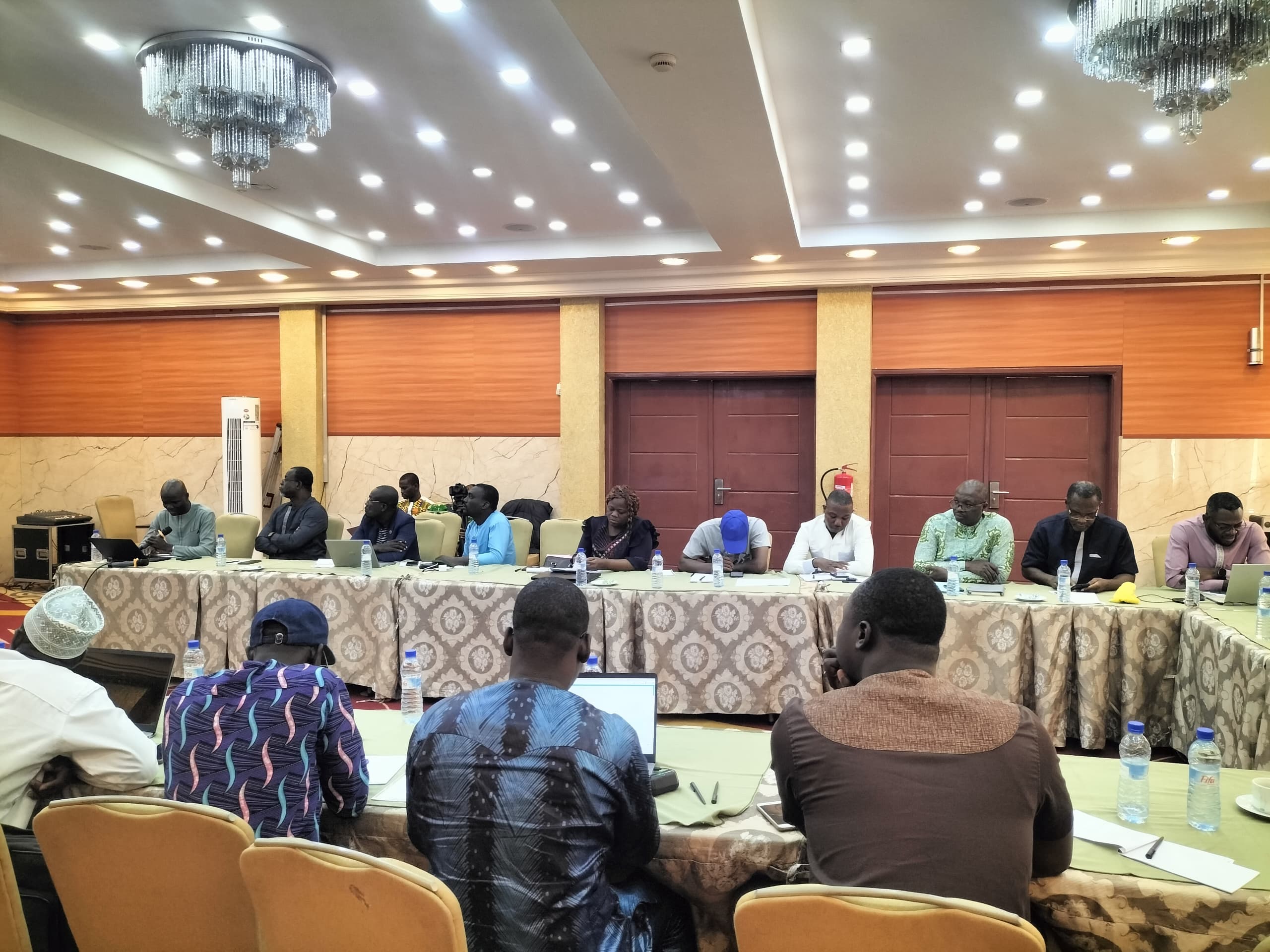 Le Bénin adopte la norme ISO 18716 pour moderniser son agriculture, visant une meilleure compétitivité et une traçabilité,