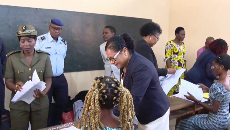 Le Bénin lance le Bac 2025 avec plus de 79 000 candidats, marquant un engagement fort pour l'éducation et l'avenir du pays.