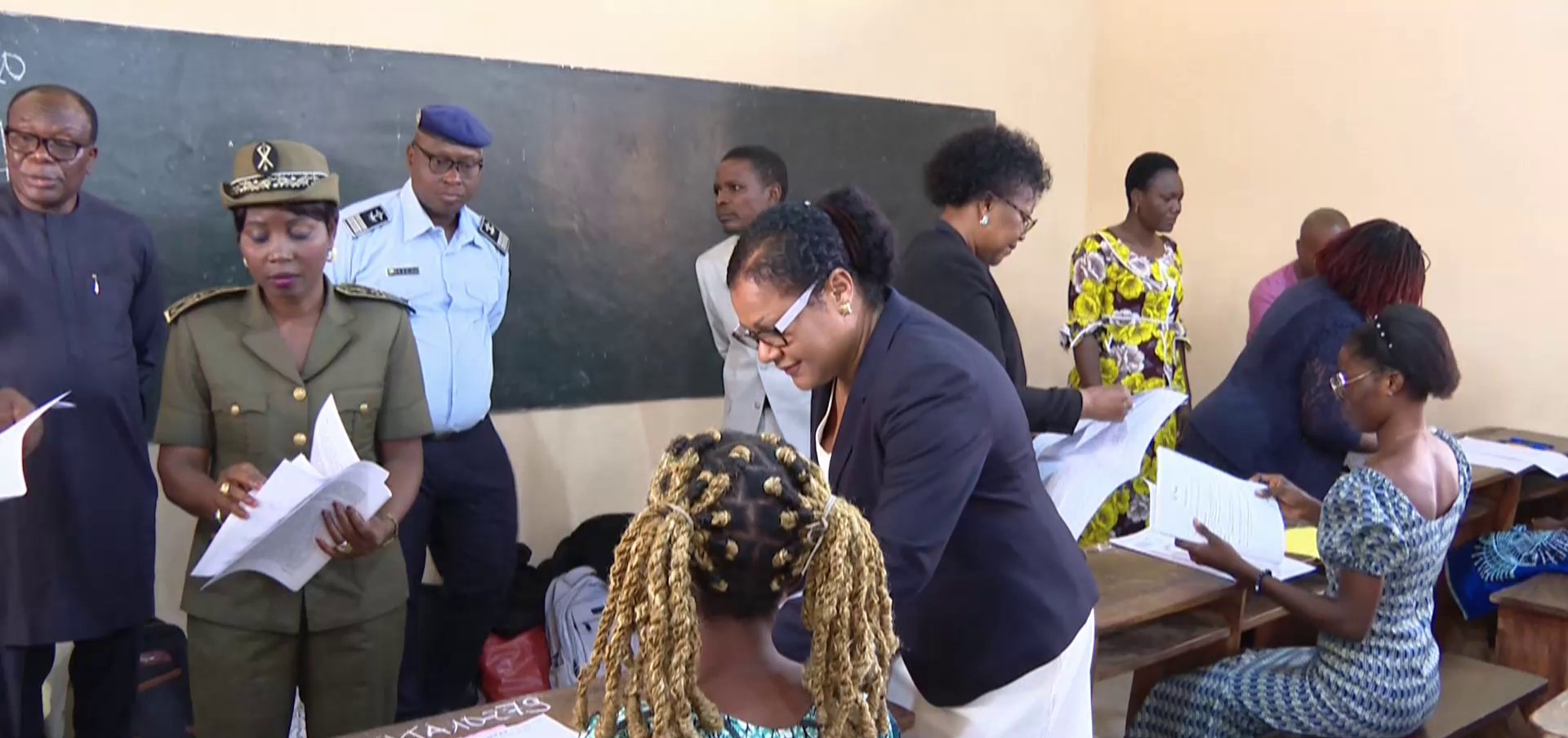 Le Bénin lance le Bac 2025 avec plus de 79 000 candidats, marquant un engagement fort pour l'éducation et l'avenir du pays.