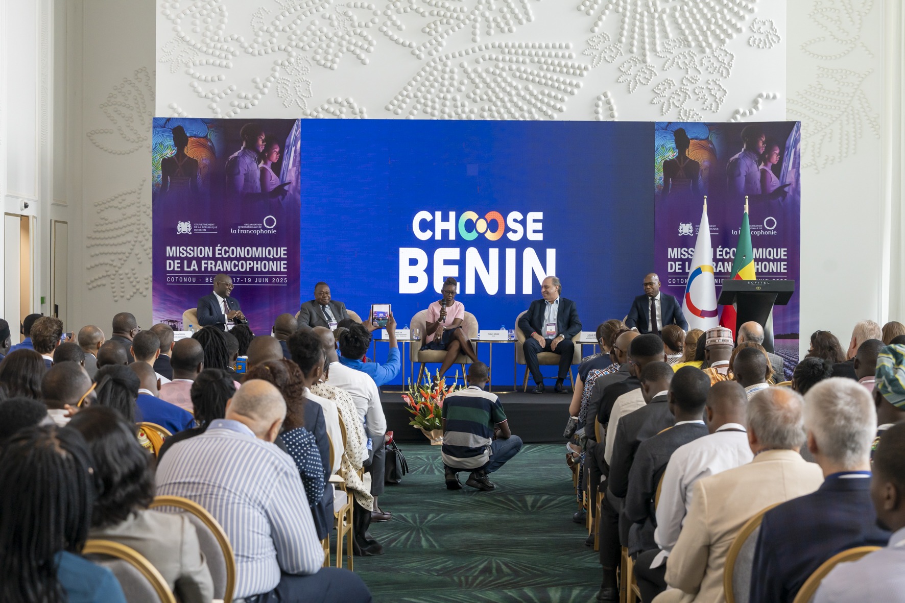 La 6ᵉ Mission Économique de la Francophonie à Cotonou a scellé quatre accords majeurs, renforçant la position du Bénin comme hub d'investissement et de coopération économique durable en Afrique de l'Ouest.