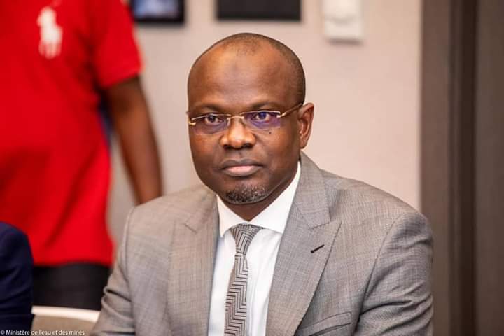 Une tempête politique secoue le Bénin après le limogeage d'un ministre et des accusations explosives de détournements massifs,