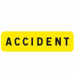 Un jeune motocycliste est tragiquement décédé à Akassato suite à une double collision impliquant un tricycle et un minibus, relançant l'urgence des mesures de sécurité routière dans cette commune béninoise, tristement familière des accidents mortels.