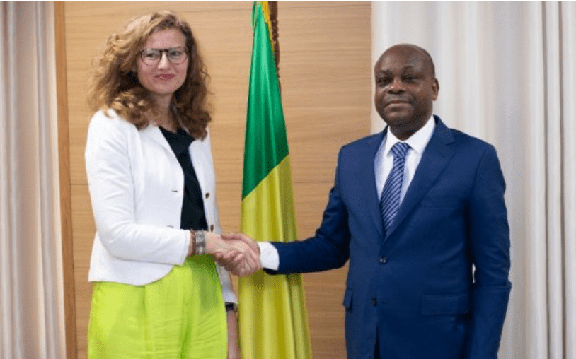 À Cotonou, la Cour constitutionnelle du Bénin et la Fondation Konrad Adenauer scellent un partenariat stratégique pour renforcer l’État de droit, à travers un dialogue diplomatique axé sur la gouvernance, la justice et la stabilité régionale.