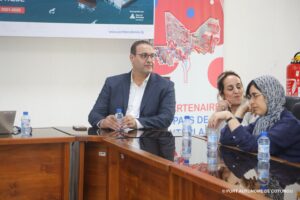 La visite de Marsa Maroc au Port Autonome de Cotonou marque une avancée stratégique pour en faire un hub maritime majeur en Afrique de l’Ouest, malgré des défis logistiques et financiers persistants.