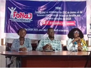 Du 17 au 19 septembre 2025, Cotonou accueille le Forum Fonaj DSSR, un sommet participatif où jeunes et femmes redéfinissent ensemble l’accès aux droits sexuels et reproductifs au Bénin.