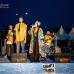 Depuis le 5 août, l’esplanade de l’Amazone à Cotonou vibre chaque soir au rythme de « Chante et Danse avec l’Amazone », un événement gratuit et festif qui célèbre la richesse culturelle du Bénin à travers musique live, danse et convivialité. À découvrir jusqu’au 7 septembre !