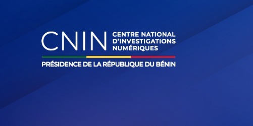 Le CNIN du Bénin a interpellé Geoffroy Fridich, un TikTokeur accusé de cybercriminalité et de provocation envers les autorités. Une arrestation qui souligne la vigilance accrue face aux dérives numériques.